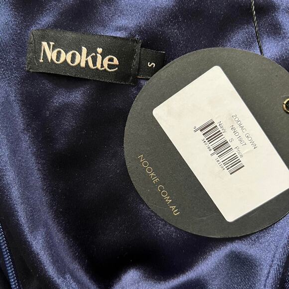 Nookie Zodiac Gown Navy One Shoulder Ruched Formal Maxi Dress Size XS NWT - Picture 7 of 8